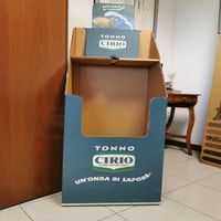 Espositore 2